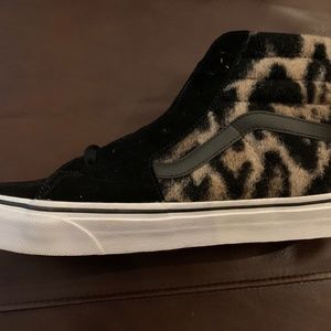 Vans Animal Print Sk8-Hi Unisex Skateboard Shoe Unisex Men's 10.5 Women's 12.0